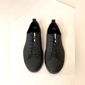 ECCO Men’s Soft 8 Sneakers Size 43 (9.5-10 US) Matte Black Leather